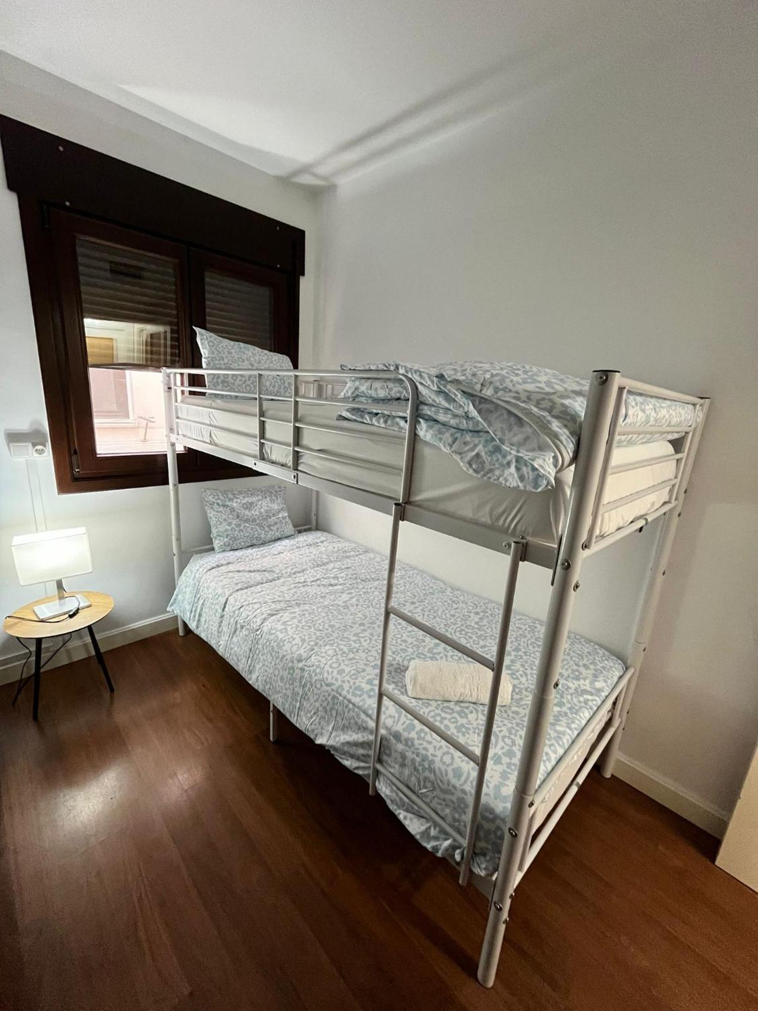 Apartment El Torcal Luxury With Free Parking